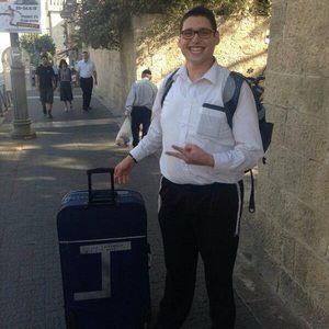 Meet your Posher, Joshua